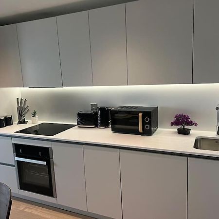 2Bedroom Luxury Apartment City Centre Манчестър Екстериор снимка